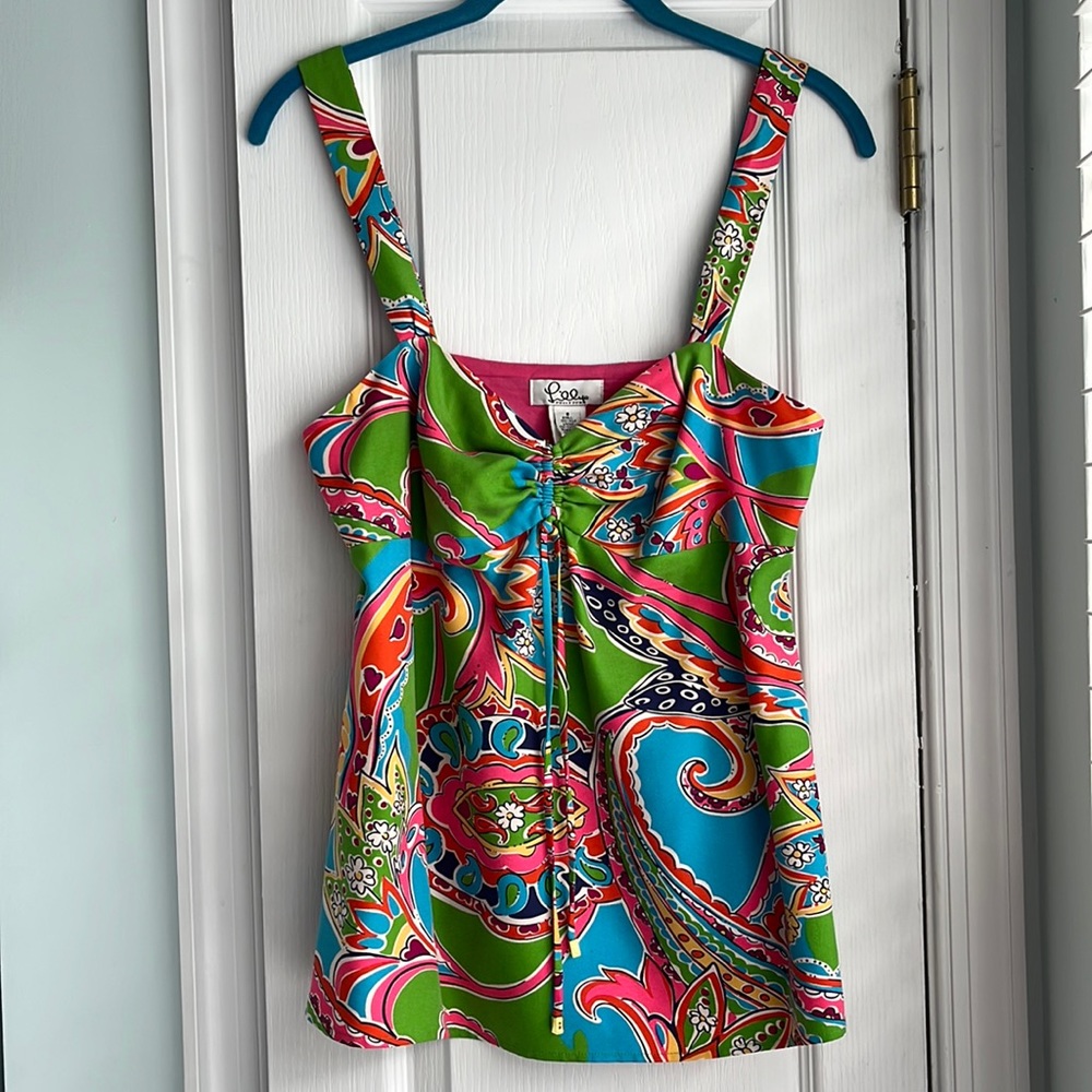 Lilly Pulitzer top. Size 8